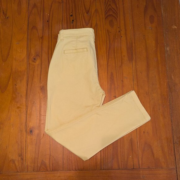 Women’s GAP Girlfriend Khaki Pants – Size 2 – Yellow - Picture 5 of 8